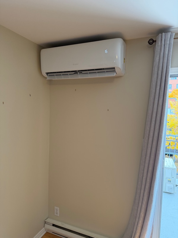 Prix d’une thermopompe murale installée en 2026 à Montréal (avec et sans subvention)