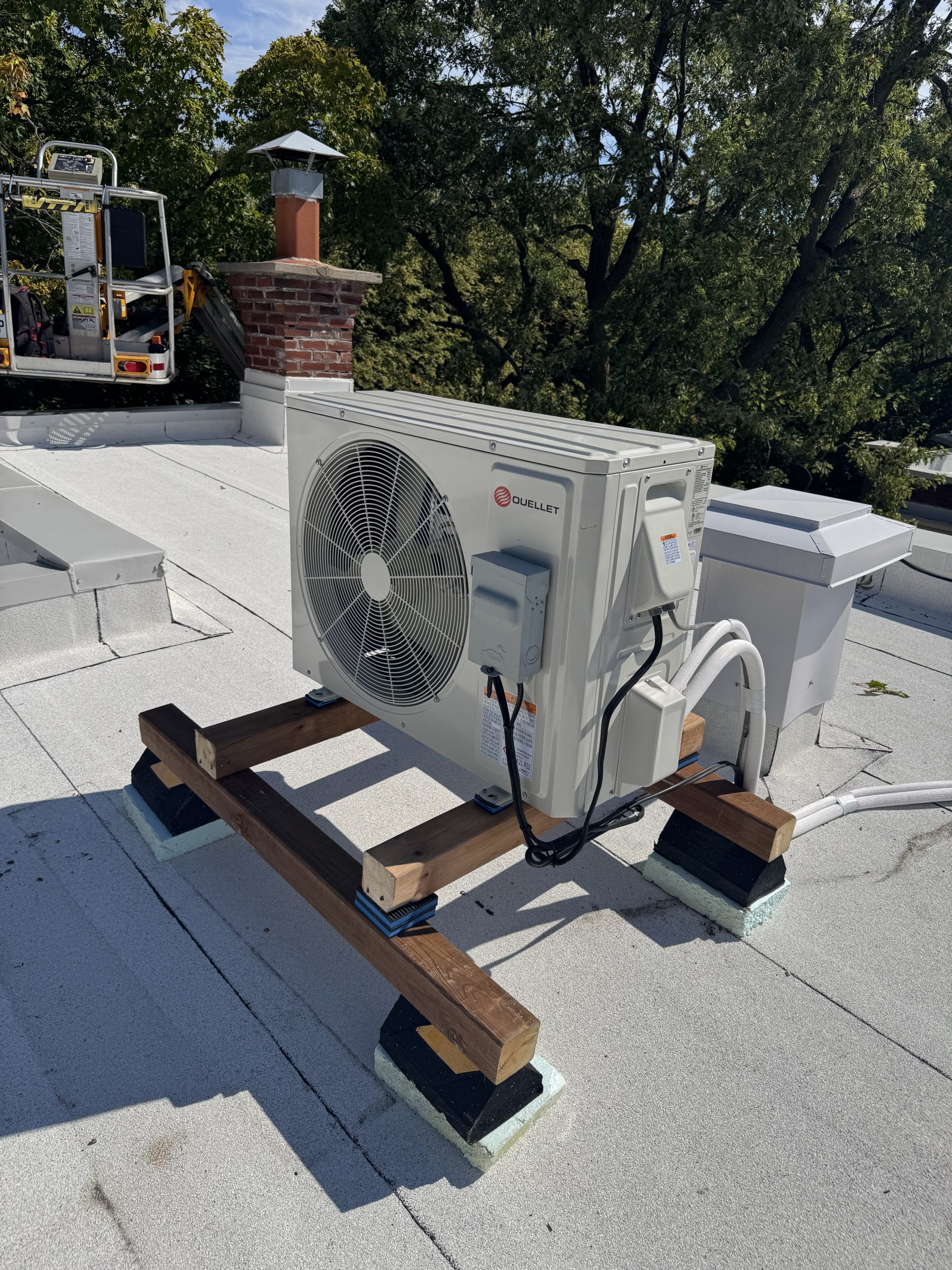 Remplacement d&rsquo;une thermopompe dans Notre-Dame-De-Grâce, Montréal