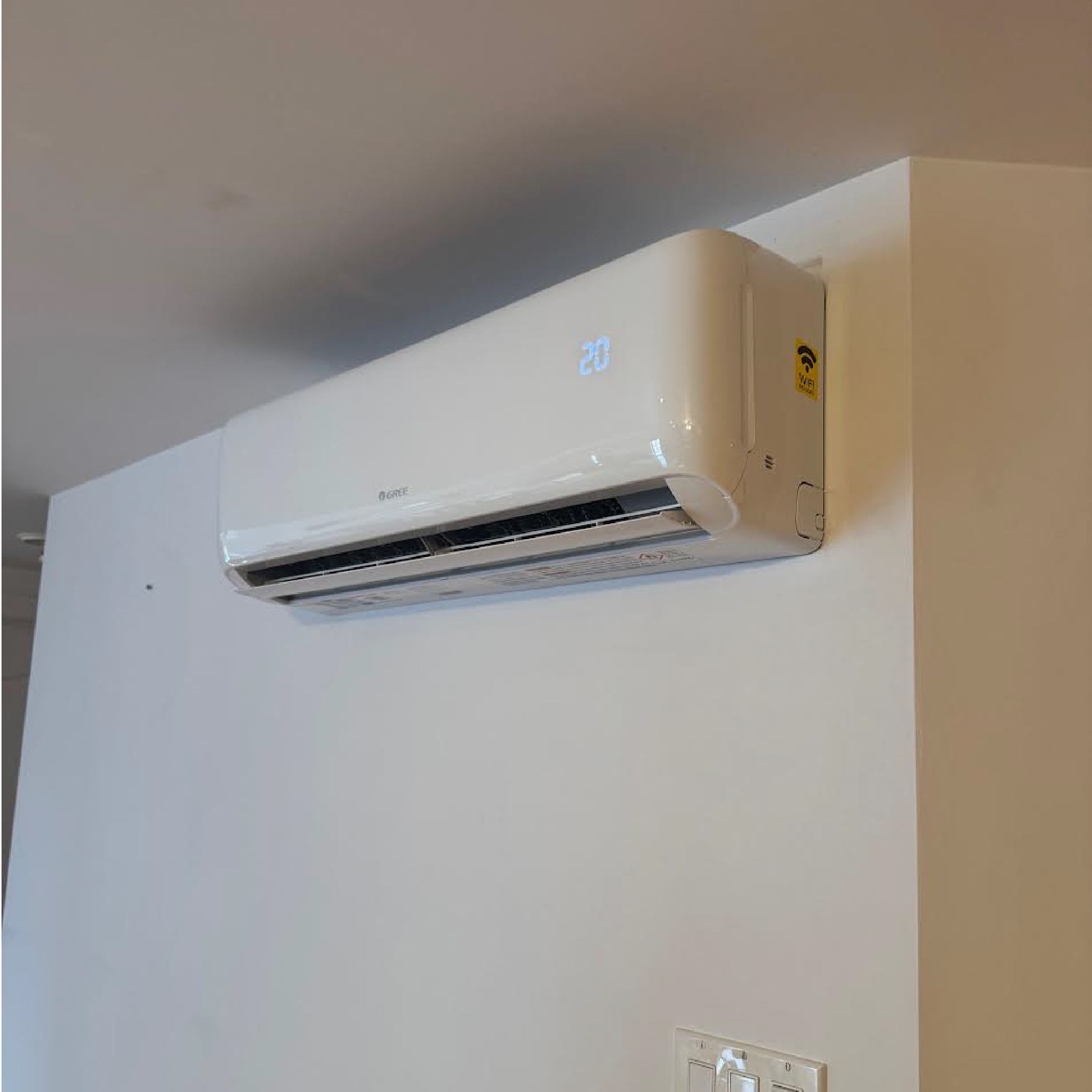 Remplacement d&rsquo;une thermopompe à Ville St-Laurent, Montréal — photo 2