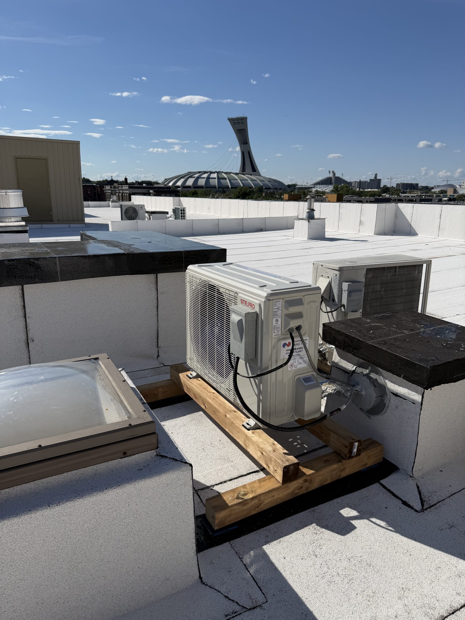 Installation d&rsquo;une thermopompe STELPRO Pro B 18 000 BTU dans Hochelaga